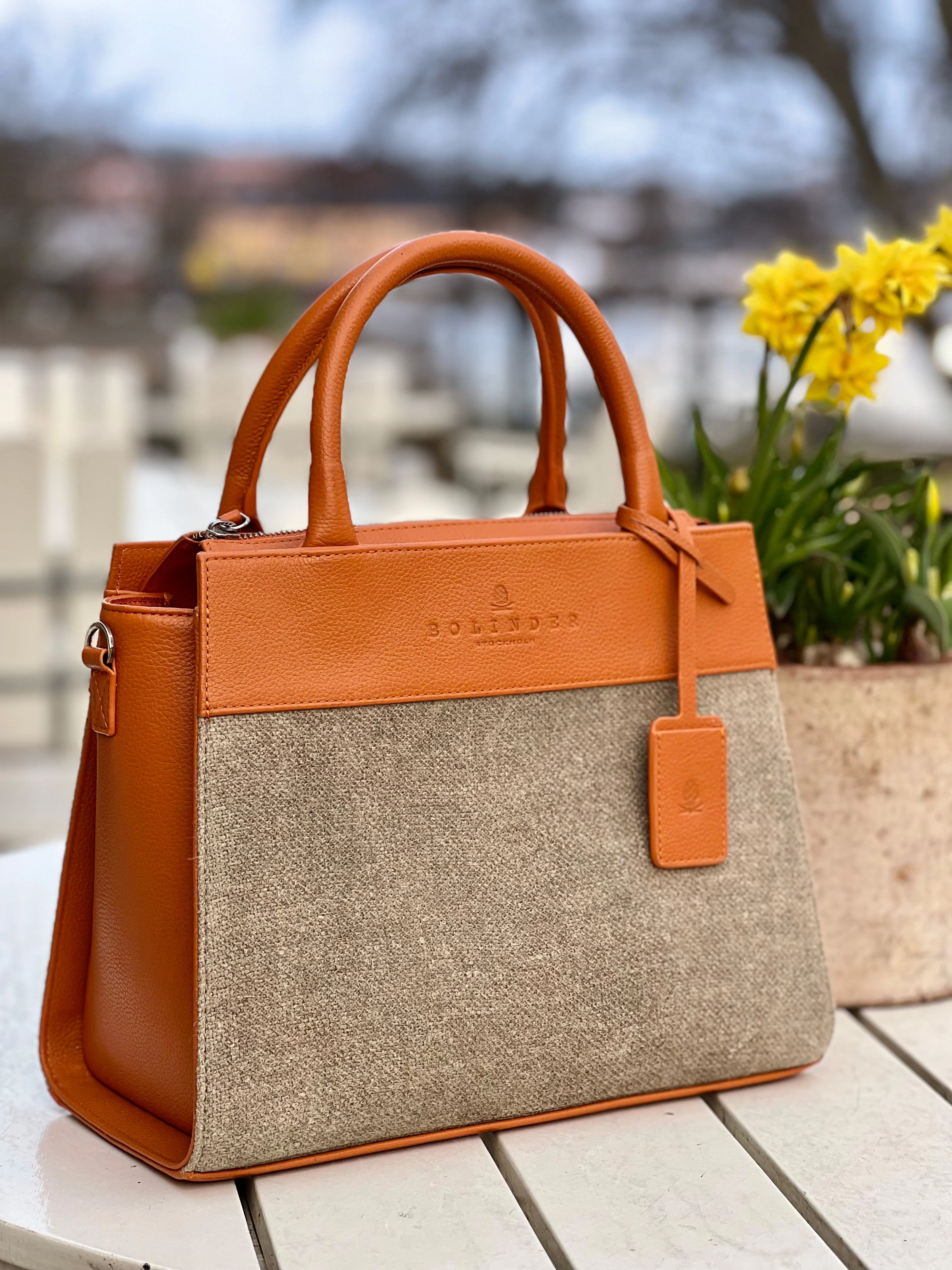 Central Park Mini Tote Orange - Image 6