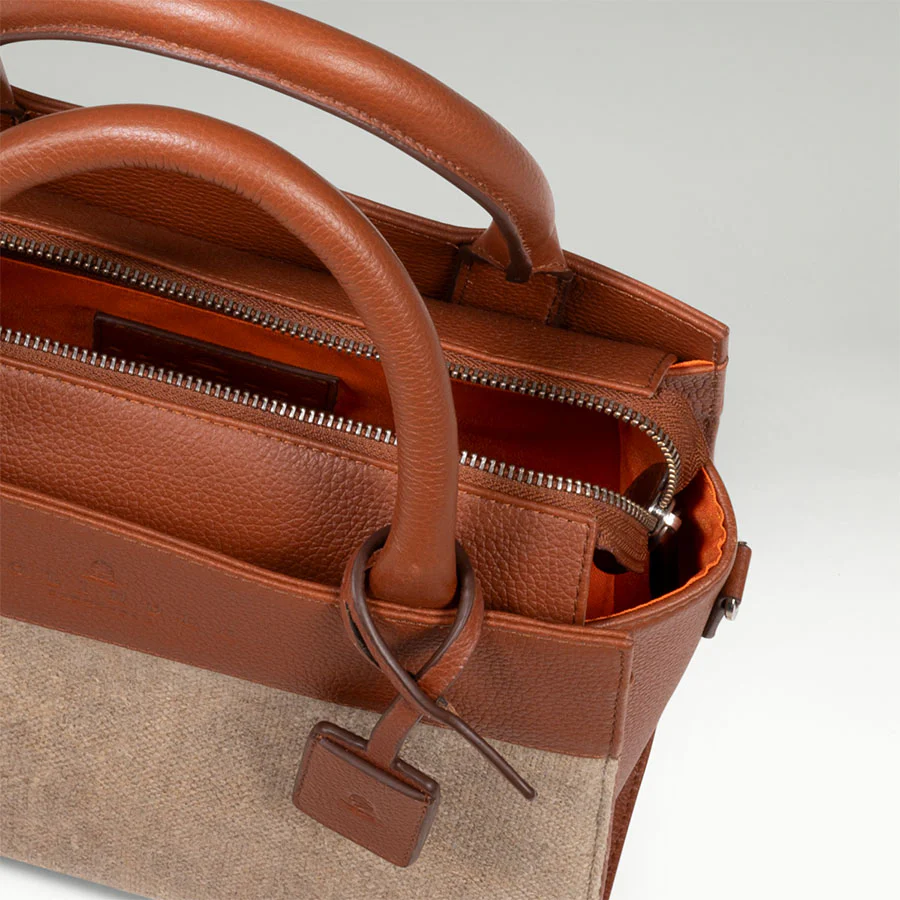 Central Park Mini Tote Cognac - Image 4