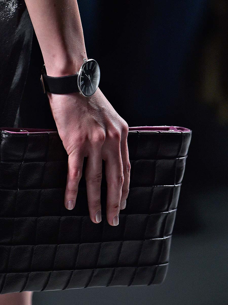 Grace Clutch Black - Image 10