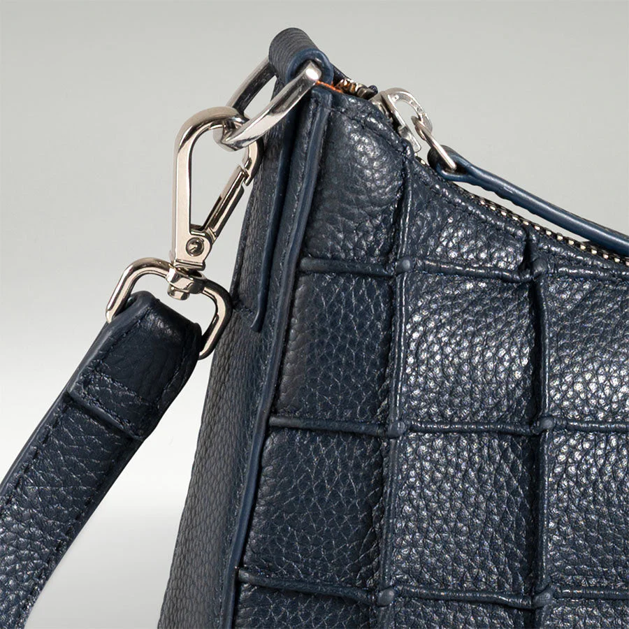 Esther Blue - Image 5