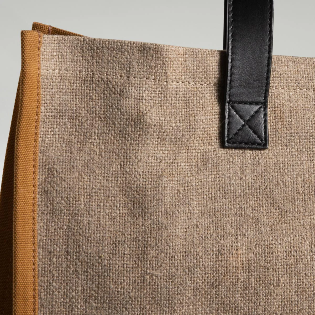 Soho Tote Hemp Olive - Image 5