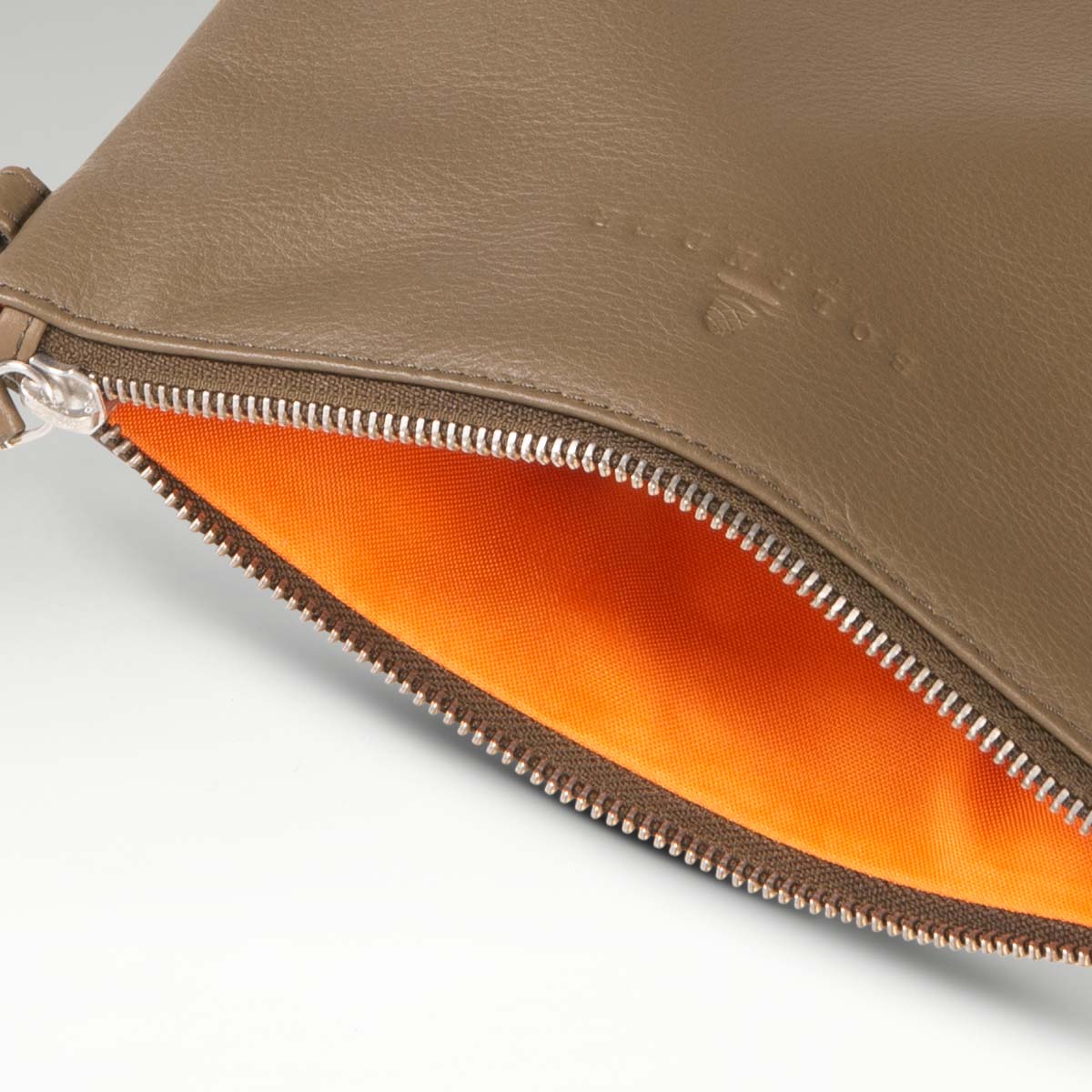 Zipper Pouch Latte - Image 5